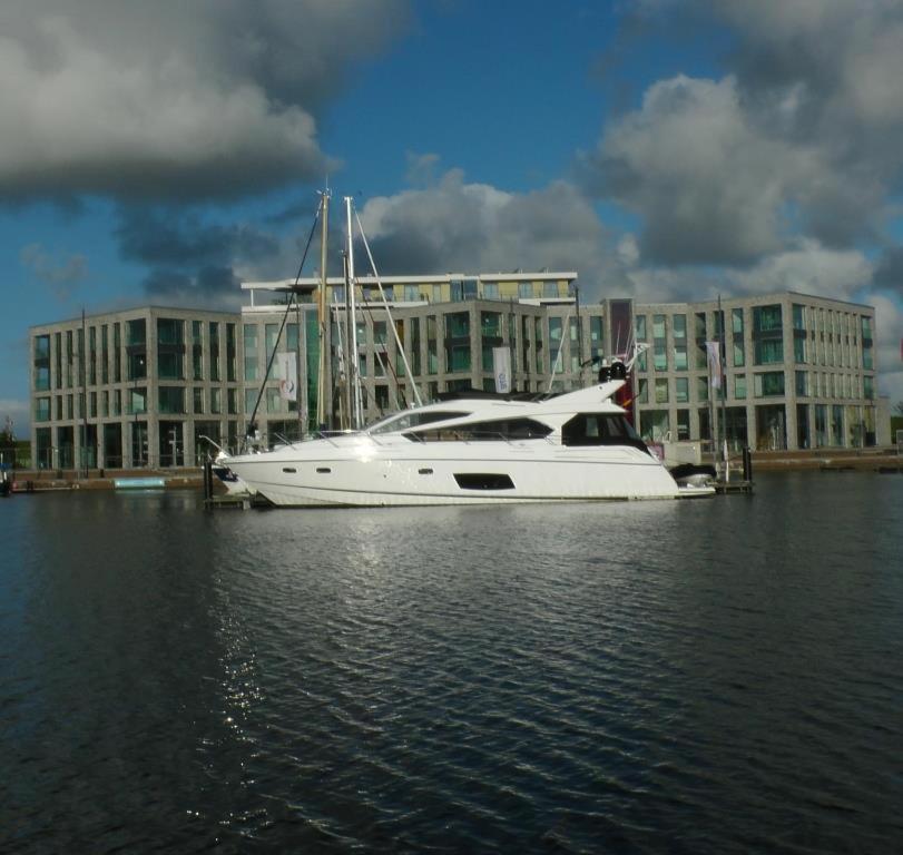 Newport Weser, Newport Marina 브레머하펜 외부 사진